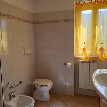 아파트 La Casa Di Adelaide *